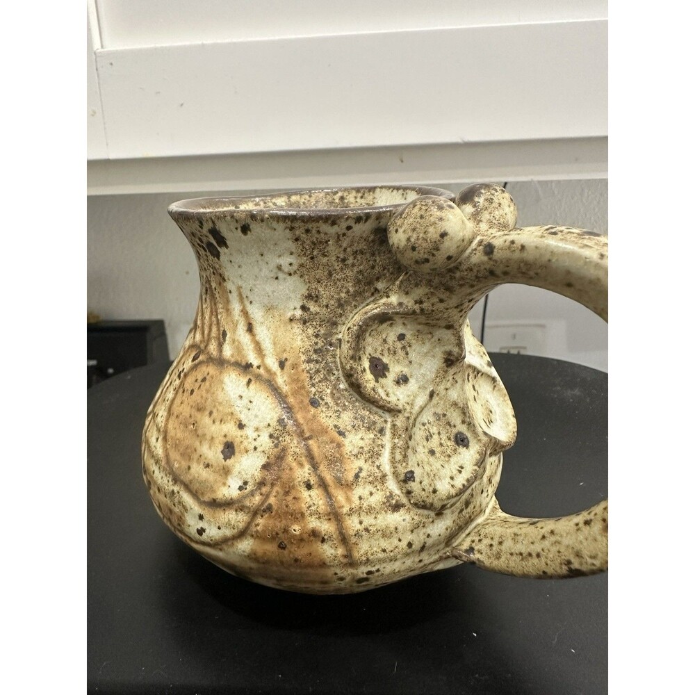 Art Pottery Coffee Stoneware Artisan Signed With Detail Thumb Rest